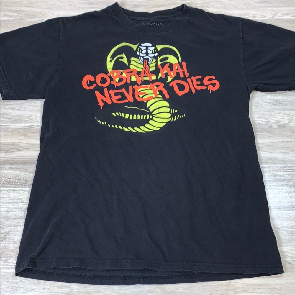 Bioworld Men’s Black T-Shirt Cobra Kai Neber Dies Size S
